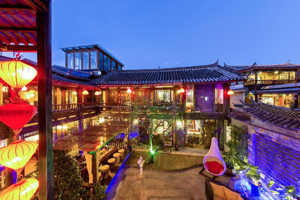 Lijiang Yuntian Palace Hotel Exteriör bild